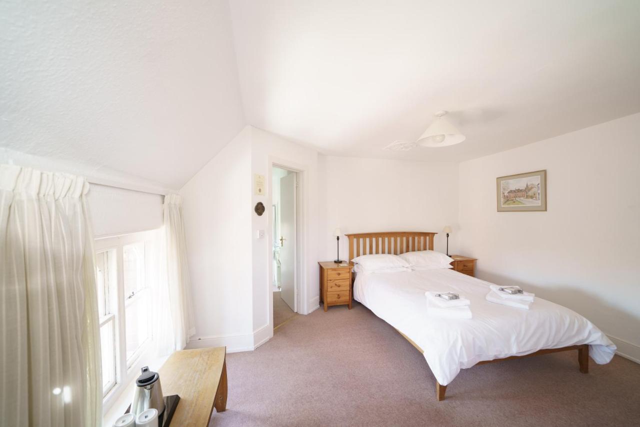 Hotel Sarum College