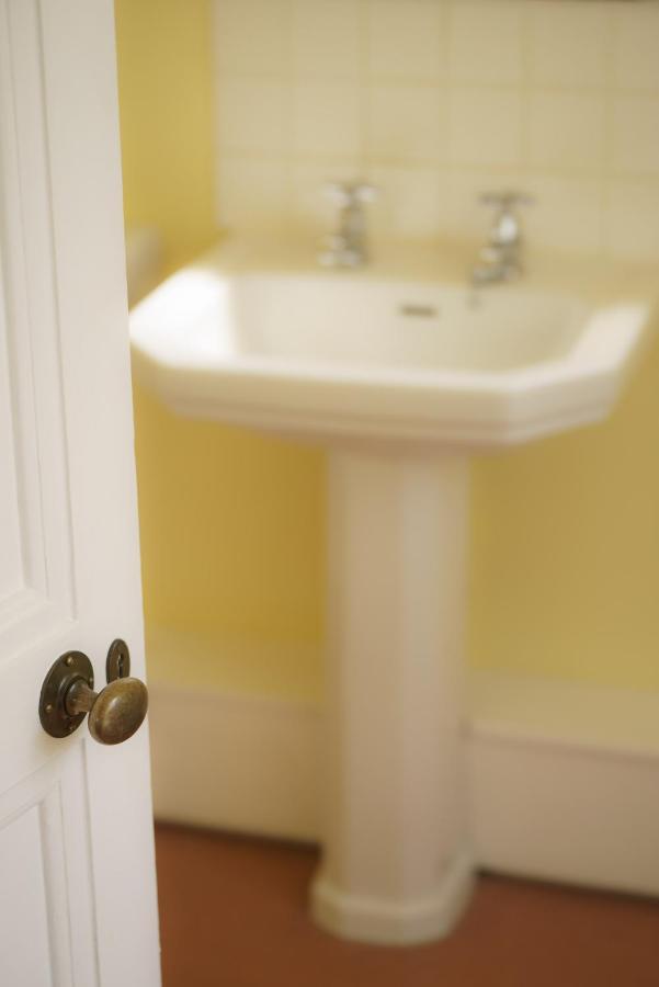 Hotel Sarum College 2*