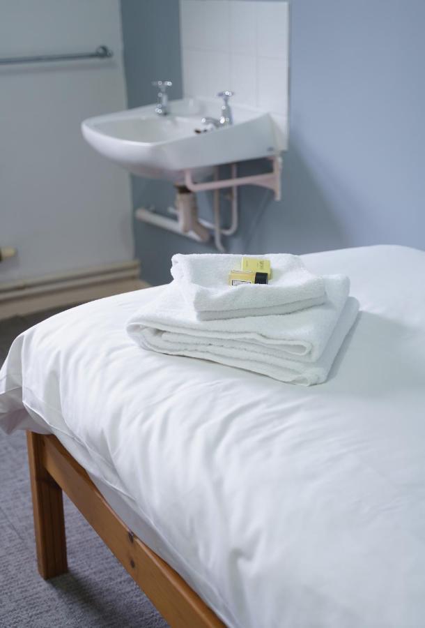 Sarum College Hotel 2*